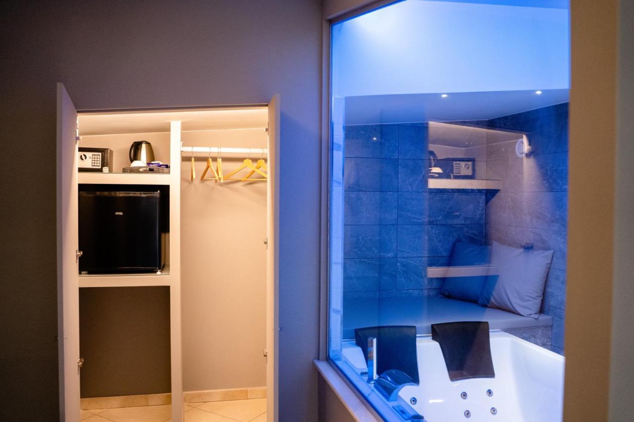 サルノ Riverbed Bed & Breakfast エクステリア 写真